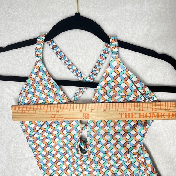 SHADE & SHORE Womens One Piece Deep V-neck Multi Geometric Print Medium 8/10 - Picture 11 of 12